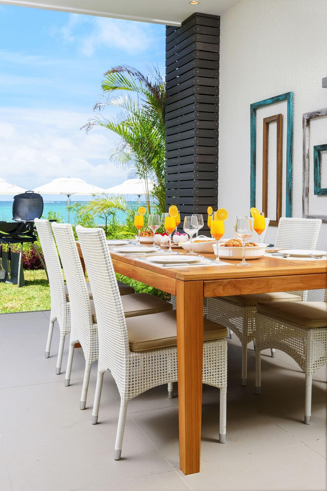 Myra Seafront Suites With Lov Кап Малюро Екстериор снимка