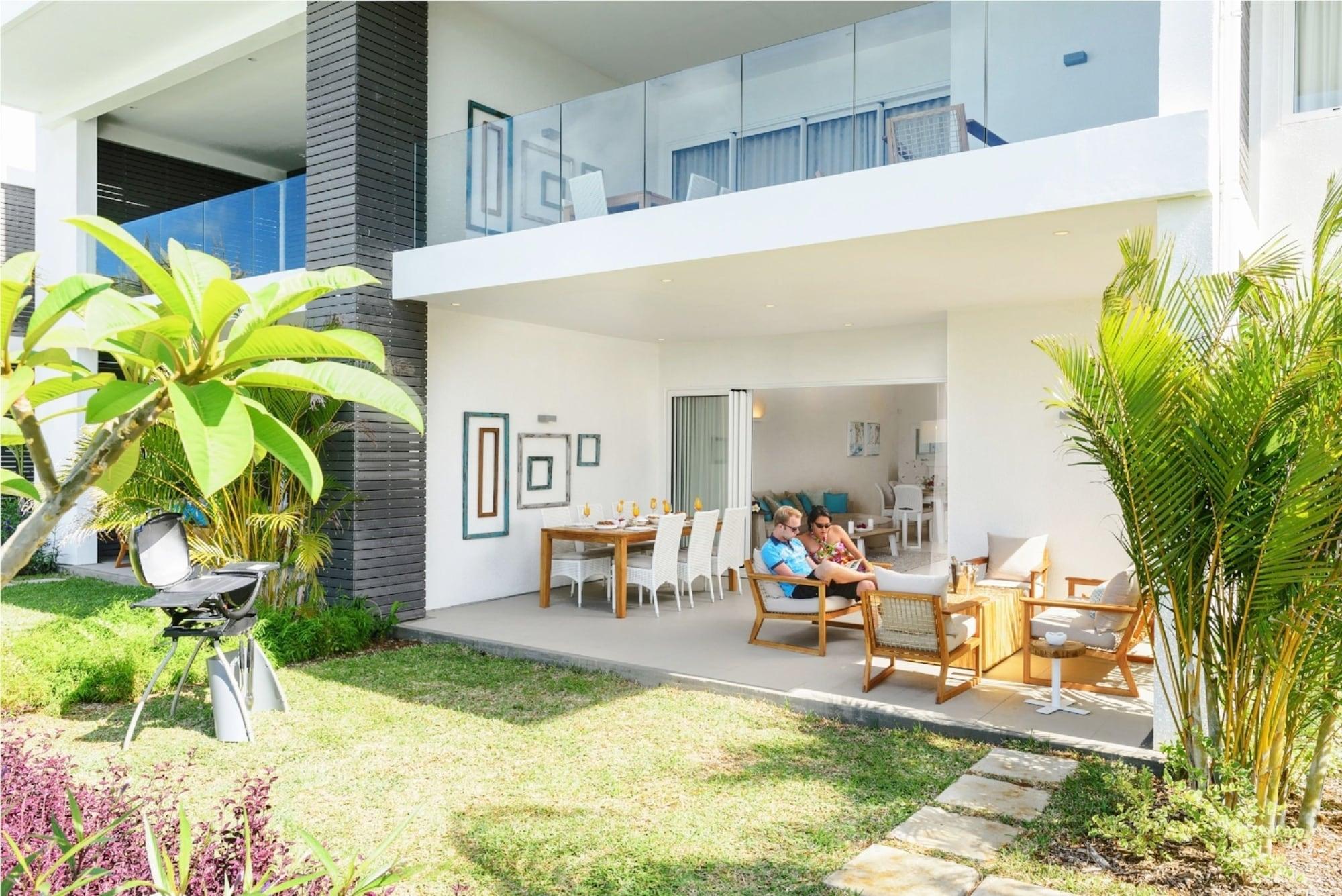 Myra Seafront Suites With Lov Кап Малюро Екстериор снимка