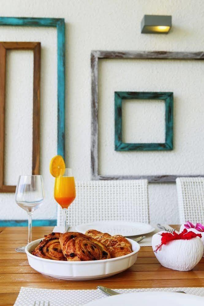 Myra Seafront Suites With Lov Кап Малюро Екстериор снимка