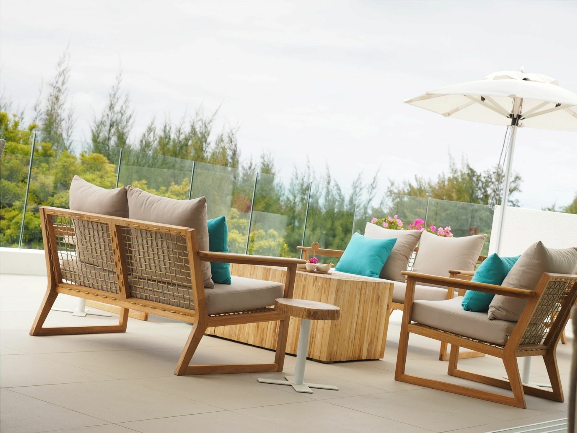 Myra Seafront Suites With Lov Кап Малюро Екстериор снимка