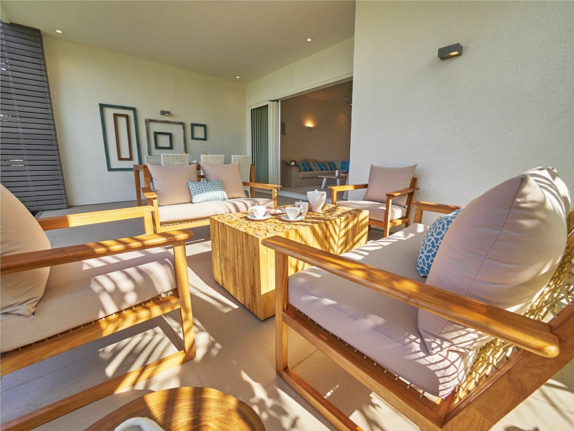 Myra Seafront Suites With Lov Кап Малюро Екстериор снимка