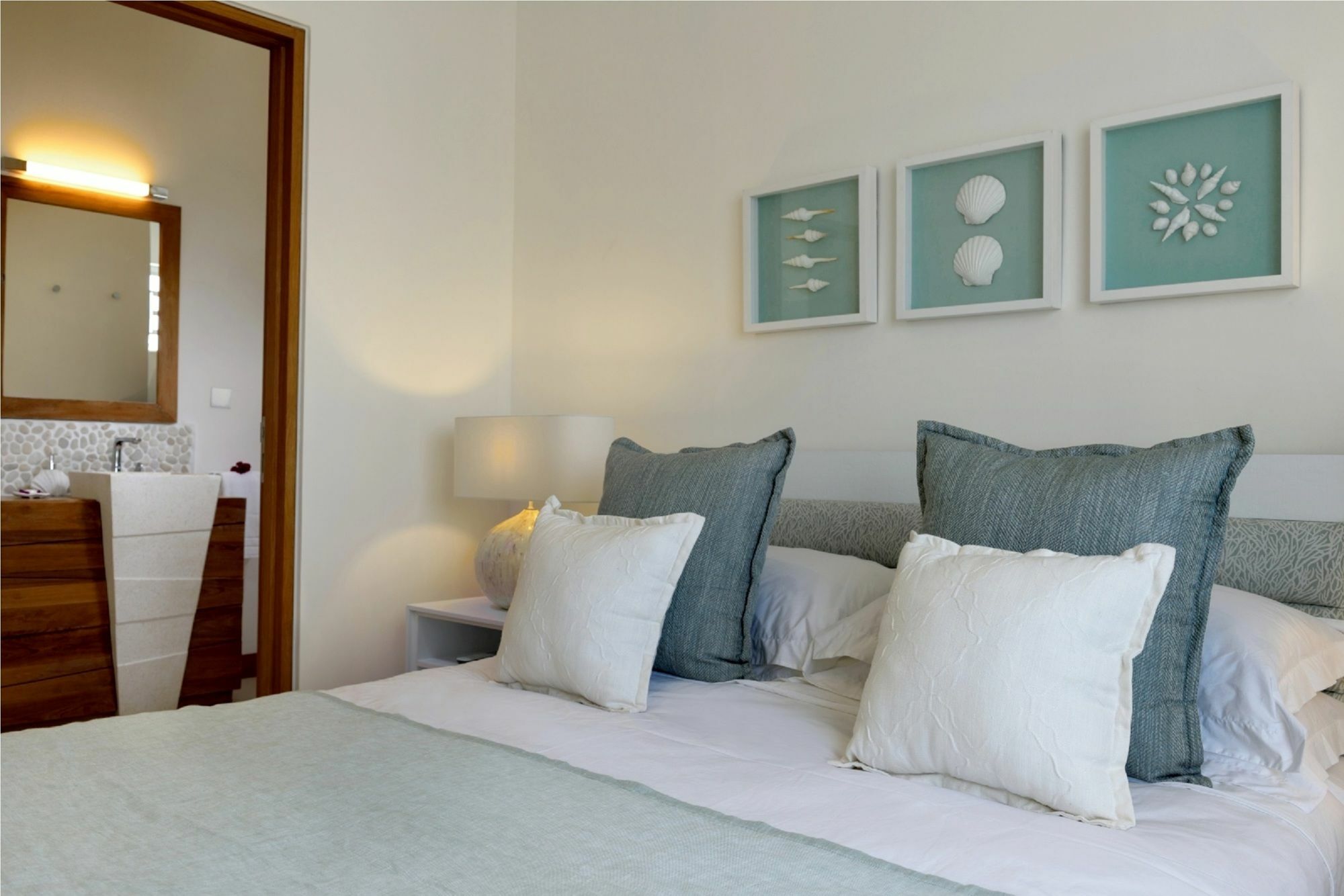 Myra Seafront Suites With Lov Кап Малюро Екстериор снимка