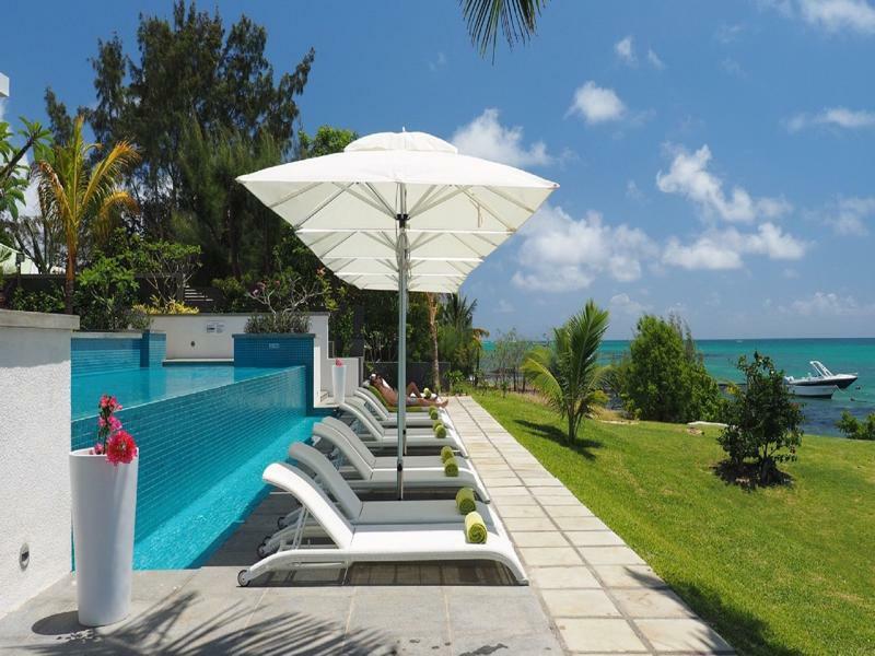 Myra Seafront Suites With Lov Кап Малюро Екстериор снимка