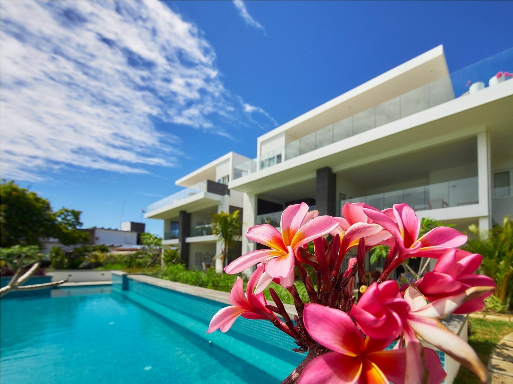 Myra Seafront Suites With Lov Кап Малюро Екстериор снимка